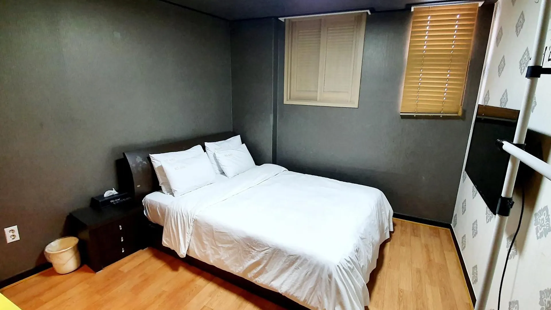 Ho Home Tel Seoul South Korea