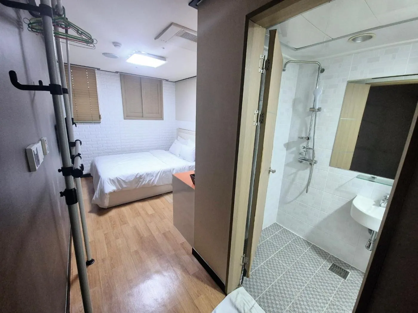 Ho Home Tel Seoul 2*,  South Korea